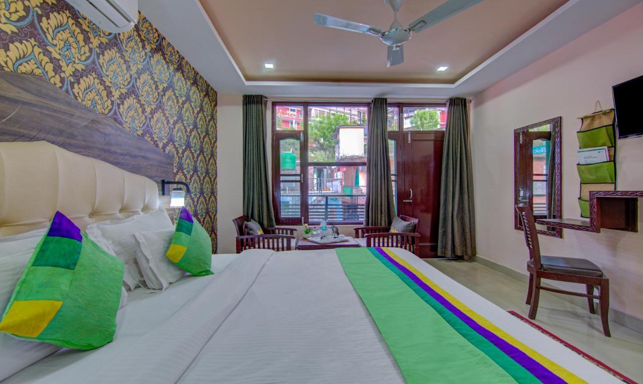 Hotel Treebo Roshan House With Valley View